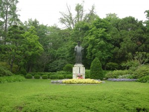 Ewha Womans University statue