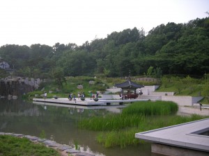 Dream Forest Seoul pond