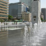 Yi Sun Sin Statue and fountain