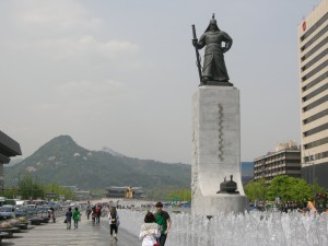 Yi Sun Sin Statue