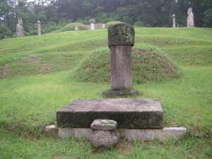 The Twin Tombs of Princess Uihye and Han Gyeong-rok