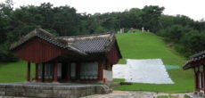 In front of Jeongneung Tomb Seoul