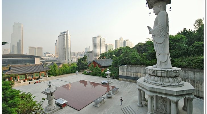 Bongeunsa Temple