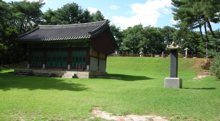 Hyochangwon and Uiryeongwon Tomb