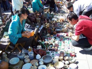 dapsimni antique market seoul