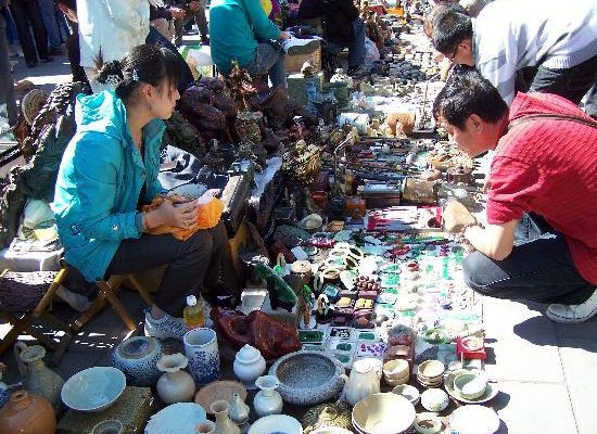 dapsimni antique market seoul