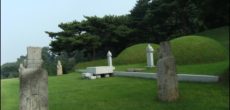 Cheonggwonsa Shrine and Tomb Seoul
