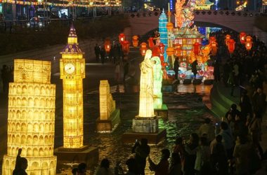 Seoul Lantern Festival at Cheonggyecheon stream